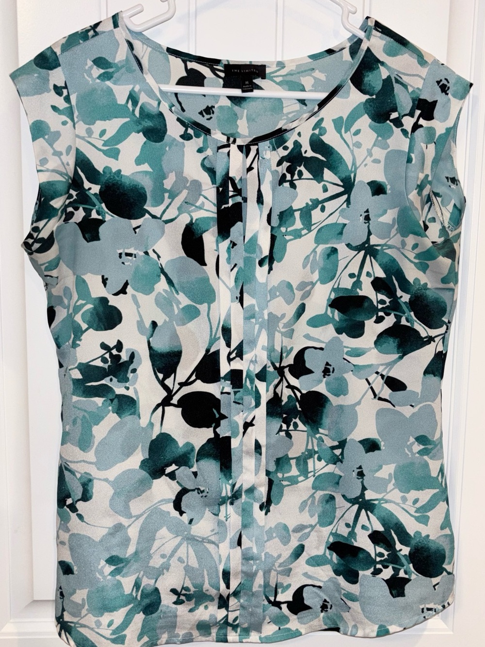 The Limited Teal and White Floral Sleeveless Camisole